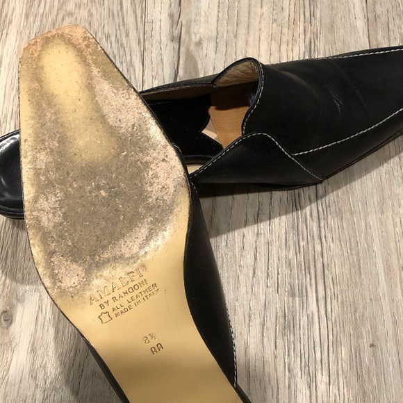 Amalfi slip on leather shoe. Size 8 1/2 - Picture 3 of 4